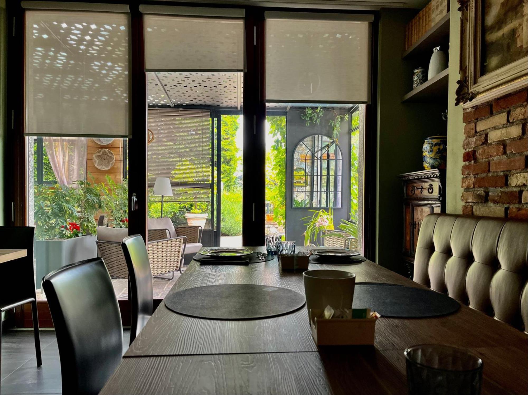 Heidi Bed And Breakfast Albavilla Bagian luar foto